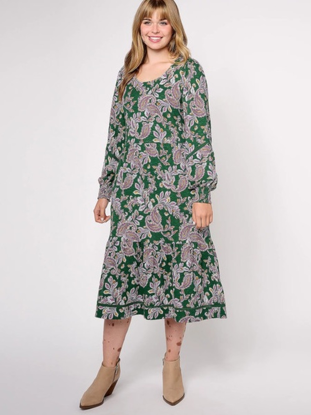 Canyon Retreat Women’s Size M Green Paisley Long Sleeve Tiered Midi Dress